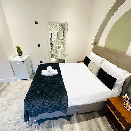 London Beautiful Suites Rooms Top Location Екстериор снимка
