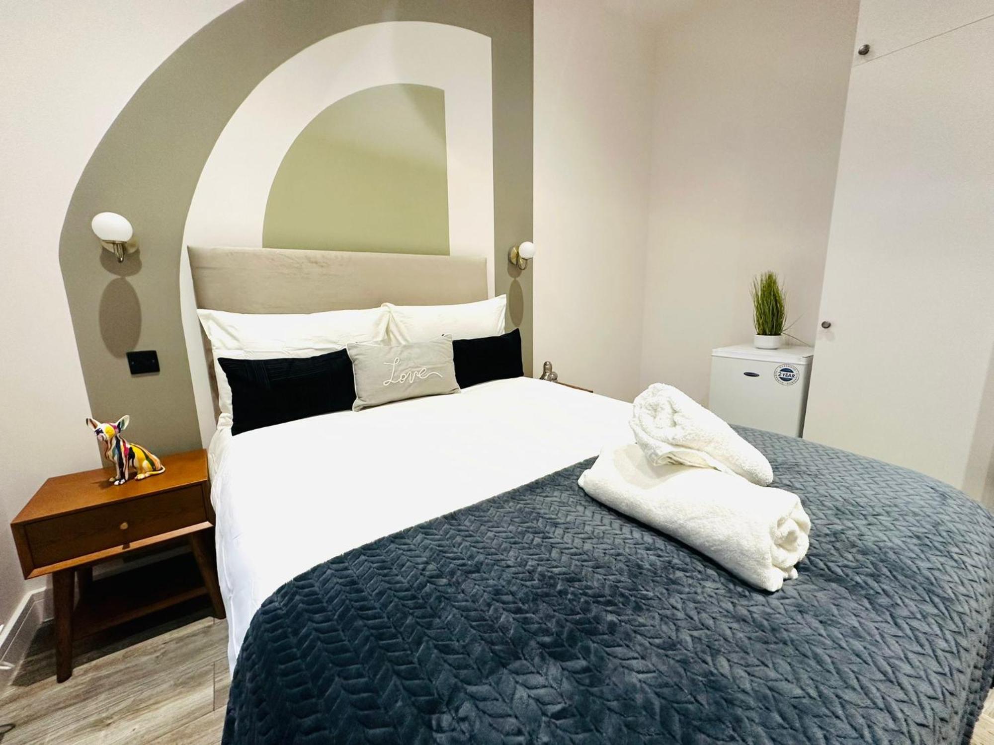 London Beautiful Suites Rooms Top Location Екстериор снимка